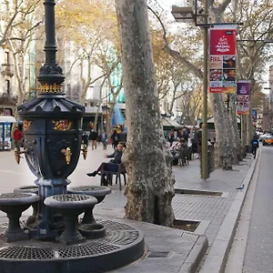 https://royal-ramblas.catalonia-hotels.com